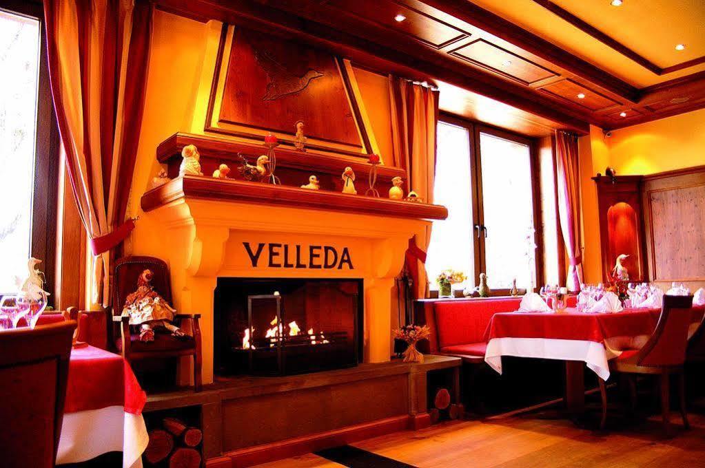 Hotel Restaurant Le Velleda Grandfontaine  Esterno foto