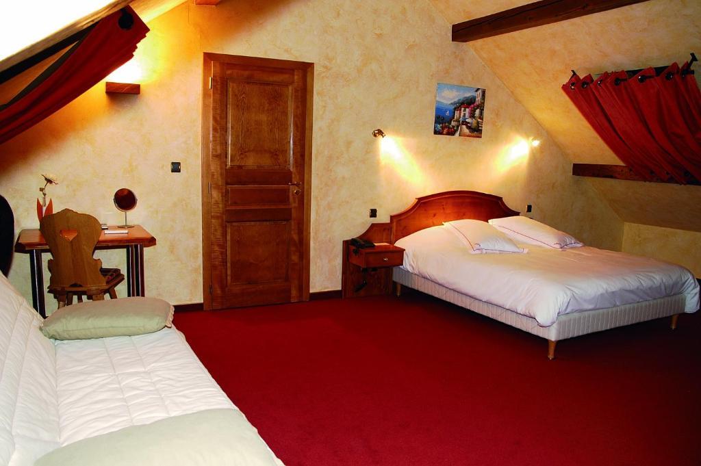 Hotel Restaurant Le Velleda Grandfontaine  Esterno foto